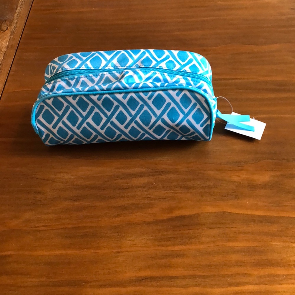 Makeup bag